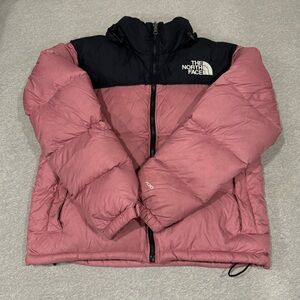 The North Face Nuptse Size M